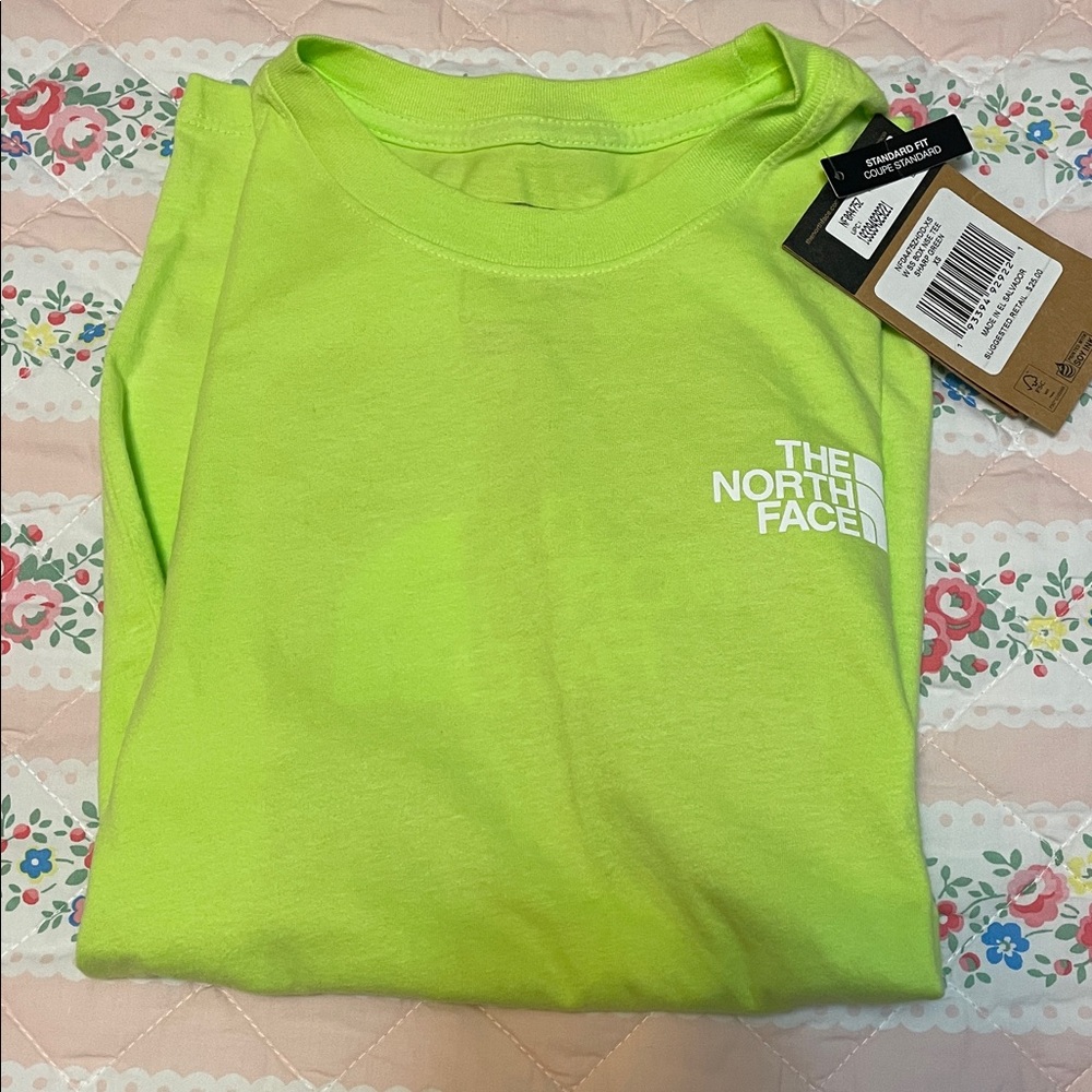 The North Face Tee Shirt NWT Size XS